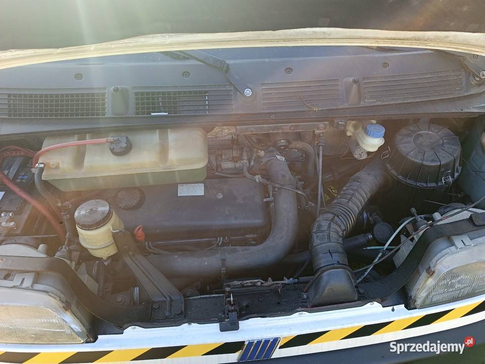 Auto laweta Fiat Ducato 28 diesel 2800cm3 Janowiec
