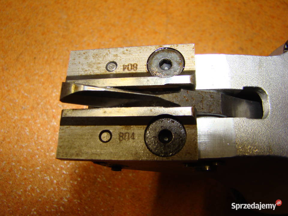 Nożyce do blachy płaskiej MAKITA JS 1670 Ref JS Bielsko-Biała