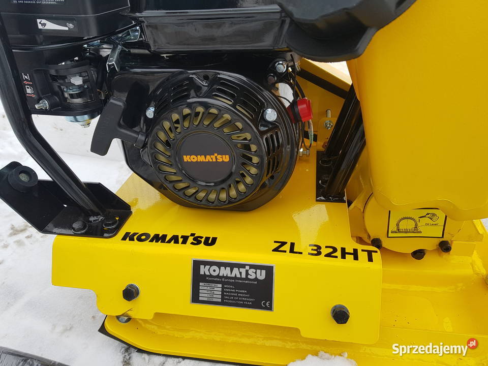 Nowa zagęszczarka Komatsu ZL32HT Kamionka