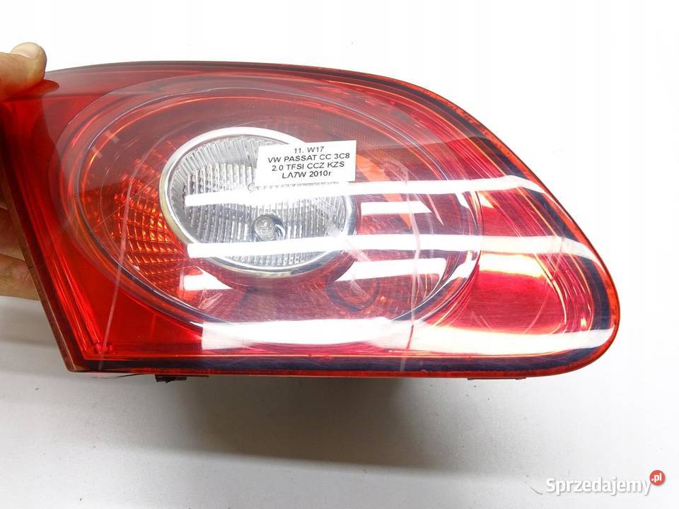 LAMPA LEWA LEWY TYŁ TYLNA W KLAPE VW PASSAT CC