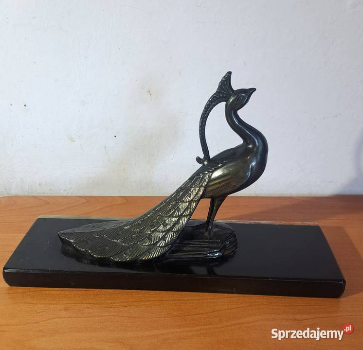 metalowa figura pawia na marmurowoonyksowej mazowieckie Warszawa