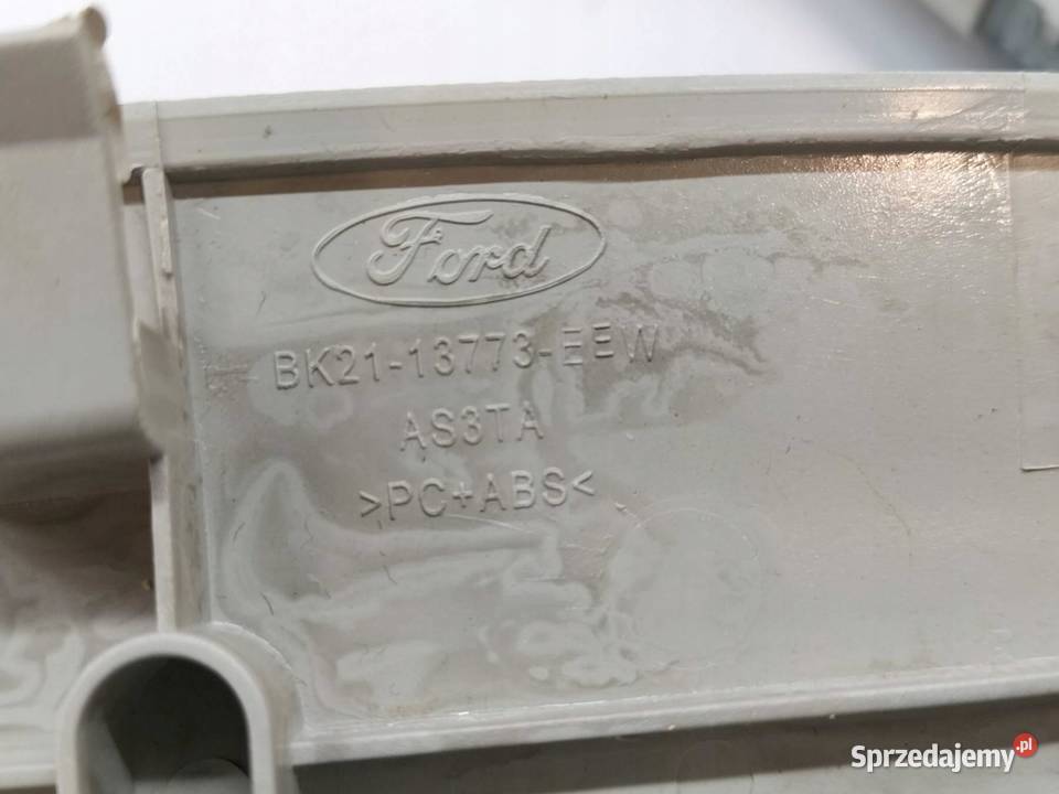LAMPKA PODSUFITKI KOMPLET Ford Transit Custom I osobowe Oświetlenie kabiny świętokrzyskie