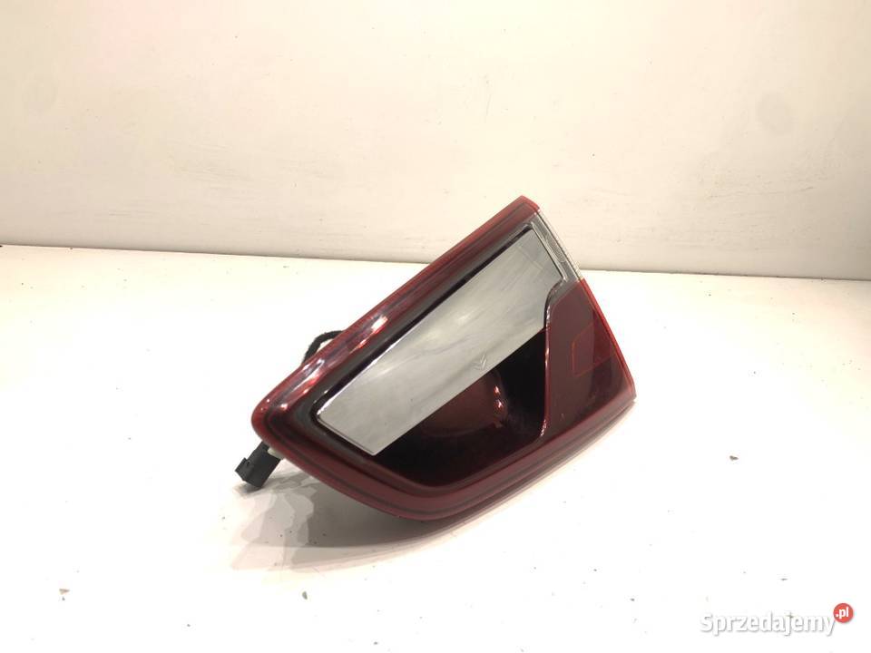 LAMPA TYŁ PRAWA WEWNĘTRZNA FORD ECOSPORT