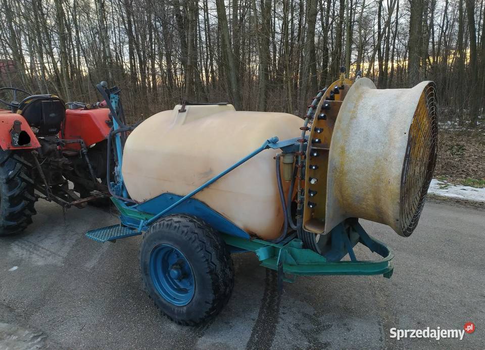 Opryskiwacz sadowniczy 1000l Ślęza ładny stan małopolskie