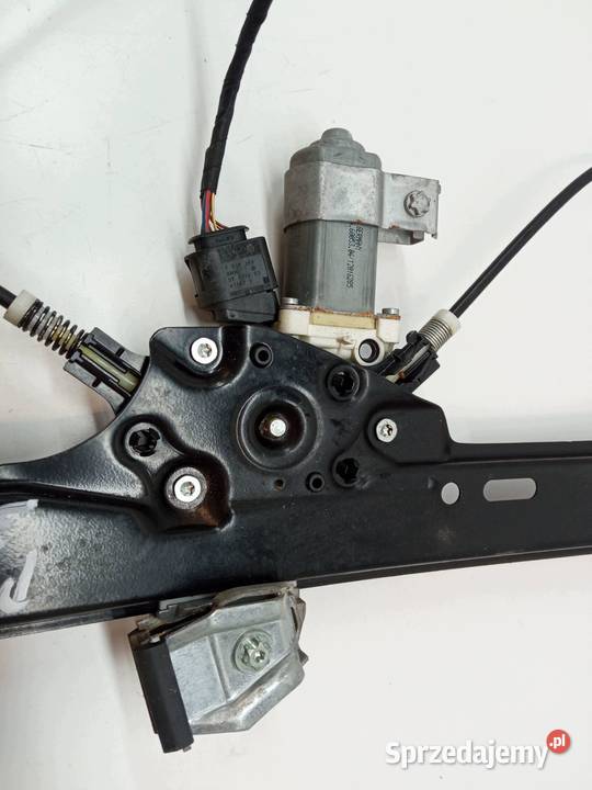 MECHANIZM SZYBY PRAWY PRZÓD 7075668E Bmw Seria 5