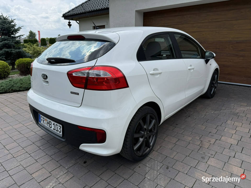 Kia Rio 16r benzyna zadbana bezwypadkowa z Rio