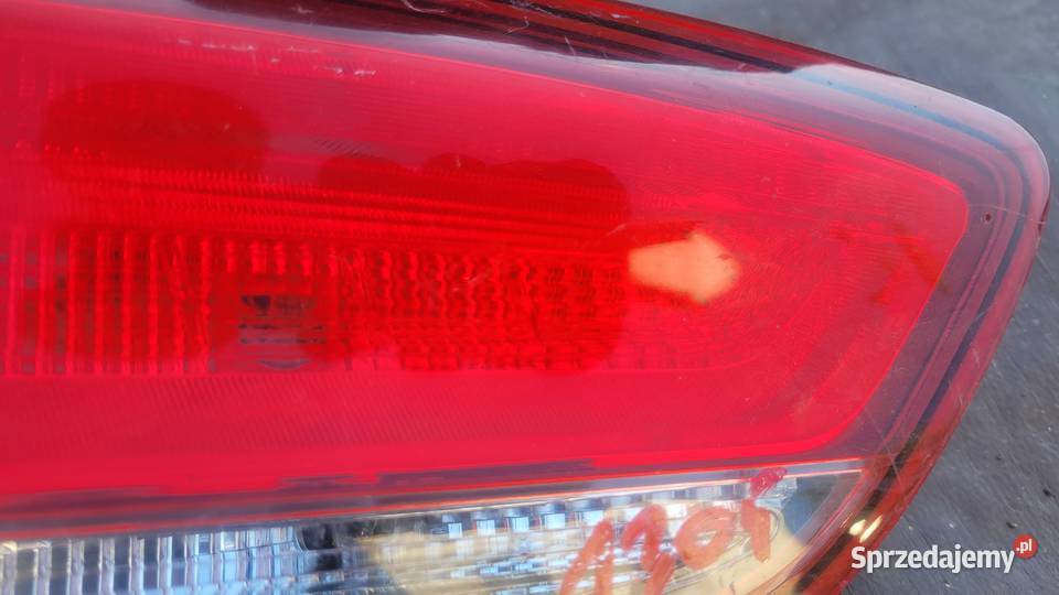 HYUNDAI I30 III HB 5D LAMPA LEWA TYLNA W KLAPE Ruda Śląska