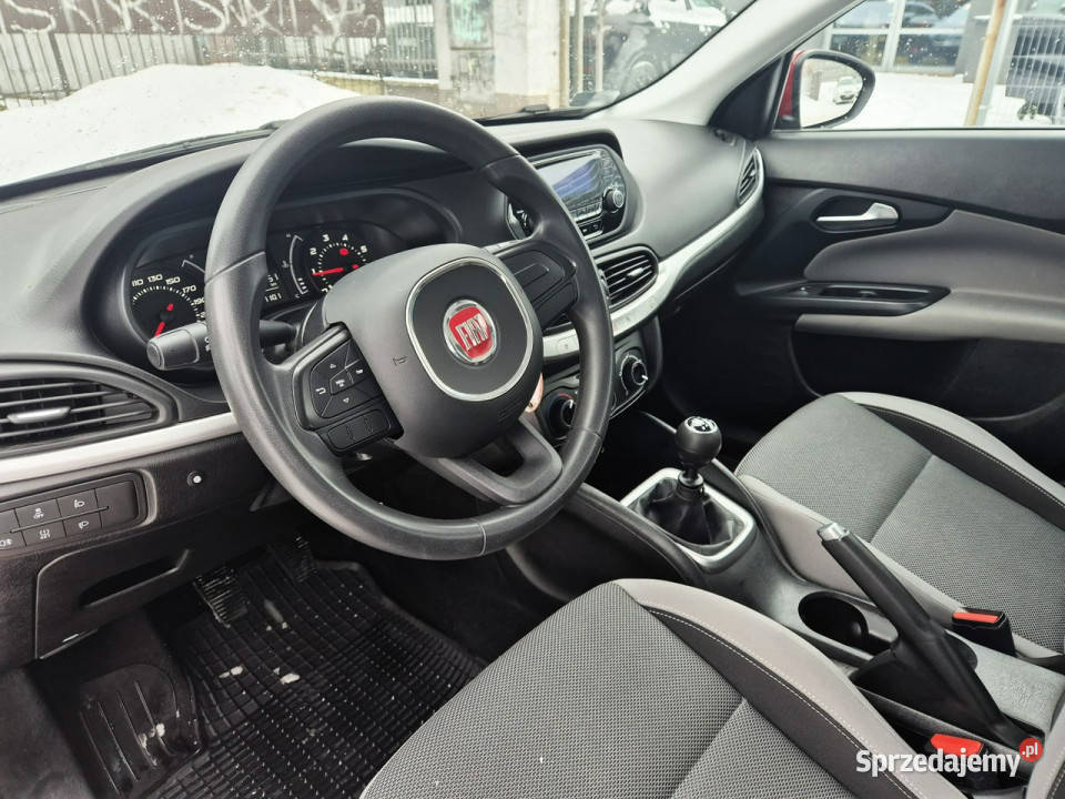 Fiat Tipo 14 16v 95 6MT POP Salon 1wł Serwis II Zarejestrowany w Polsce Łódź