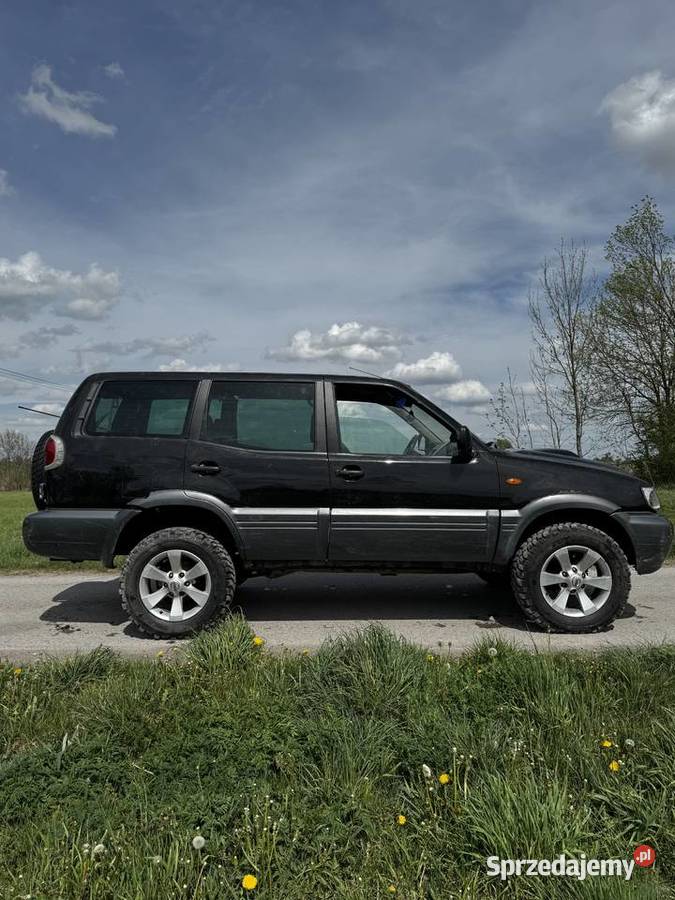 Nissan Terrano 30di 250000km Siedliszcze-Kolonia
