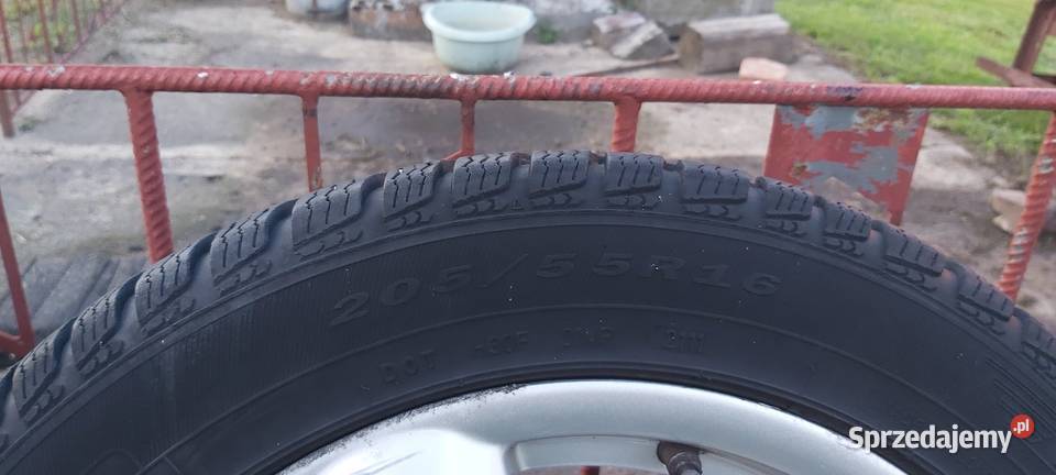 Alufelgi z oponami zimowymi 16 5x100 Seat VW Sanie