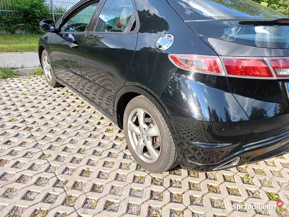 Honda Civic VIII 2010r 14 salon Polska wersja GT centralny zamek łódzkie Łódź sprzedam