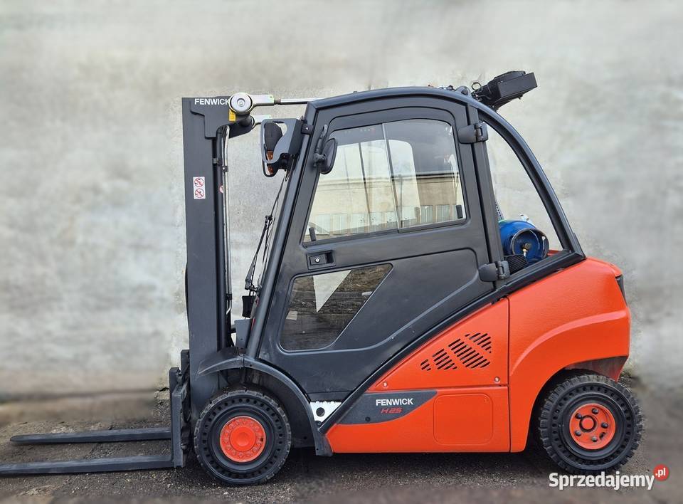 Wózek widłowy Linde H25 TRIPLEX wolny skok Wózki widłowe śląskie