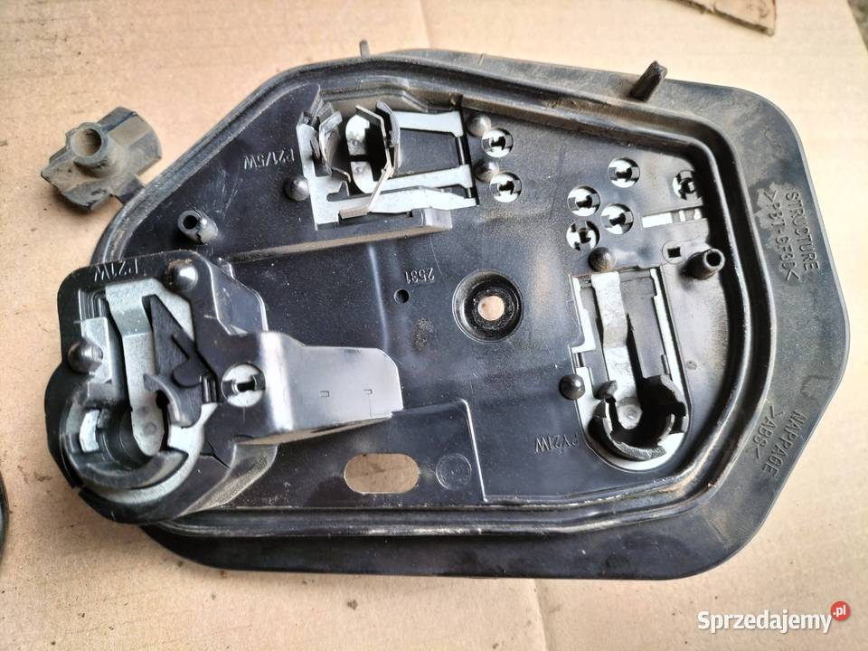 PEUGEOT 206 WKŁAD TYLNEJ LAMPY LEWY PRAWY Kamień-Kolonia