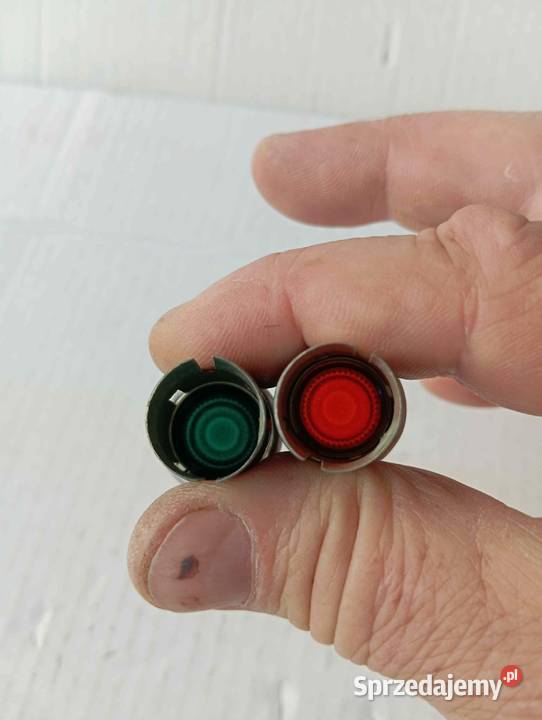KONTROLKA WYPUKŁA LAMPA GAZ69 POBIEDA WOŁGA ZIŁ Niemodlin