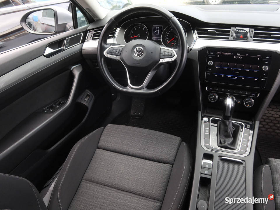 VW Passat 15 TSI pełny VAT Bielany Wrocławskie