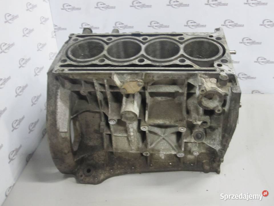 MERCEDES C 18 CGI 10r 156 BLOK SILNIKA NOMINALNY osobowe