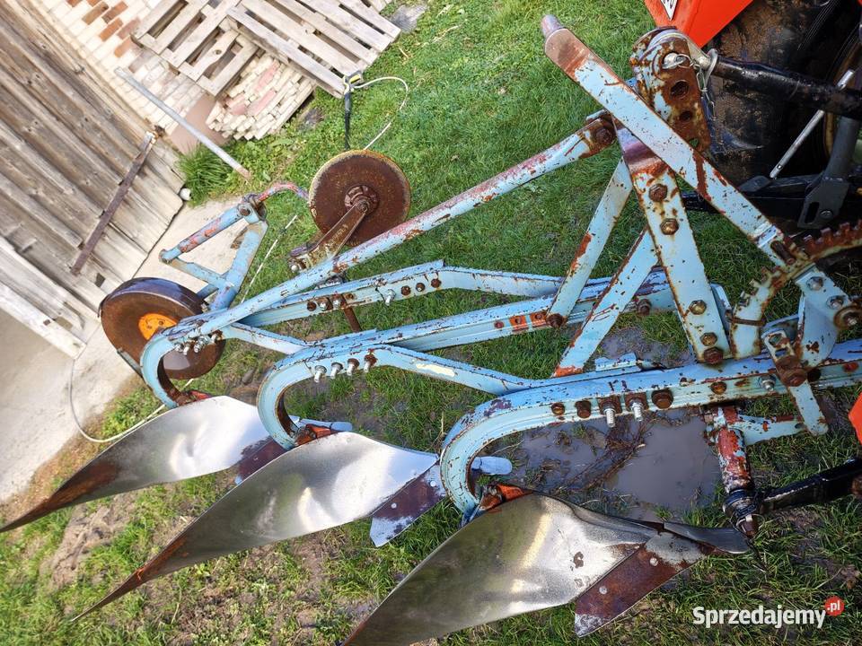 Pług OVERUM 3skibowy Zamość sprzedam