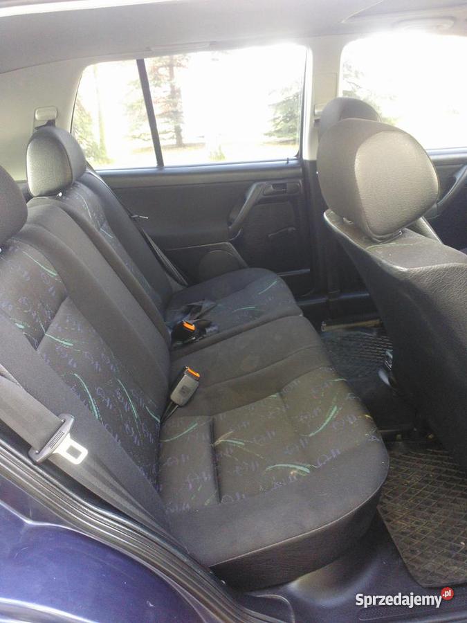 VW GOLF III 16 benzyna światła przeciwmgłowe Zawiercie