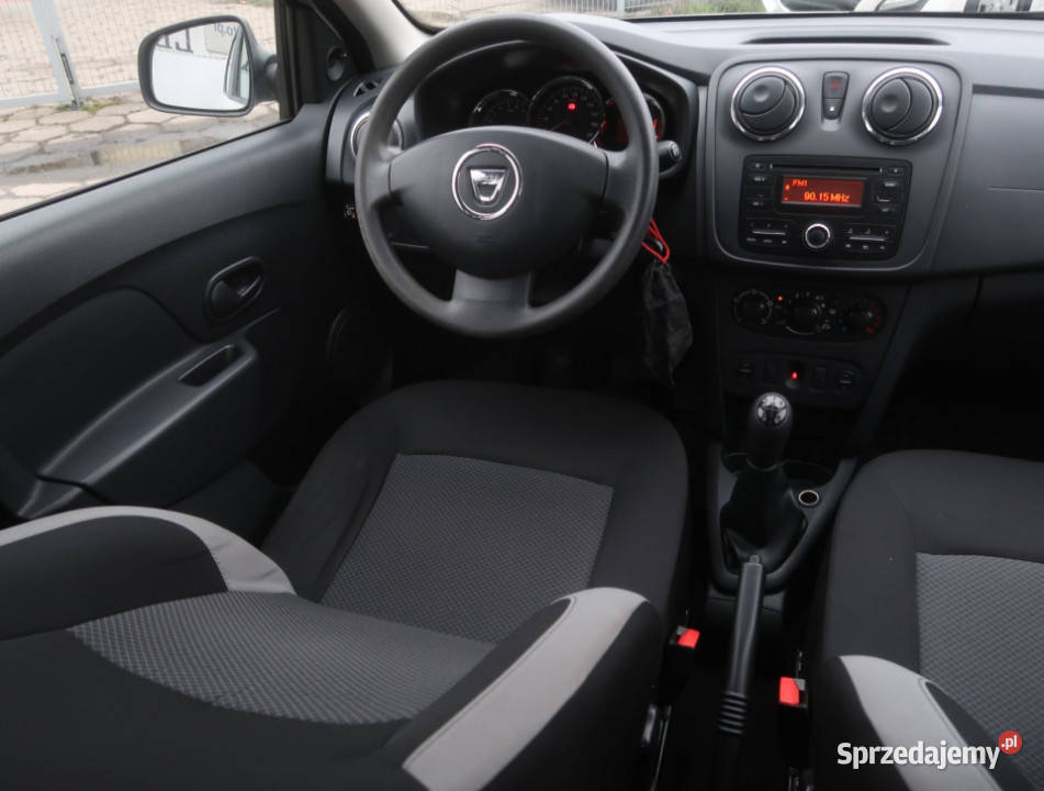 Dacia Sandero 12 16V Hatchback Sandero