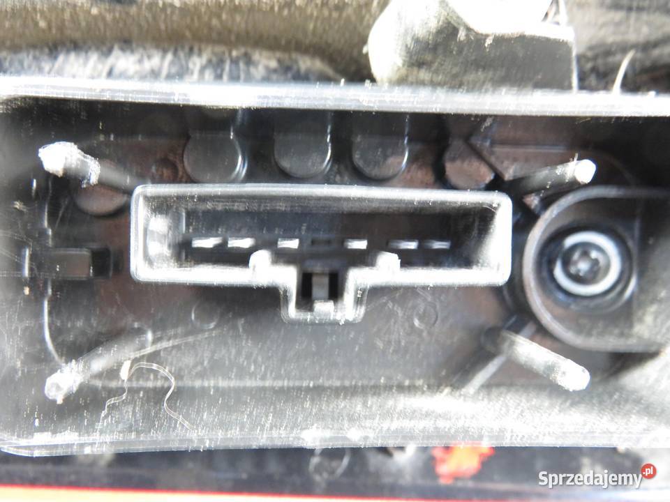 LAMPA PRAWA TYLNA FORD FOCUS C 3M5113A602AA osobowe