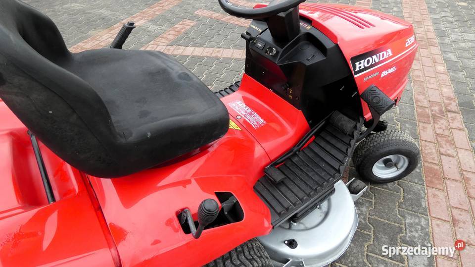 Traktorek kosiarka HONDA 2218 NOWY SILNIK