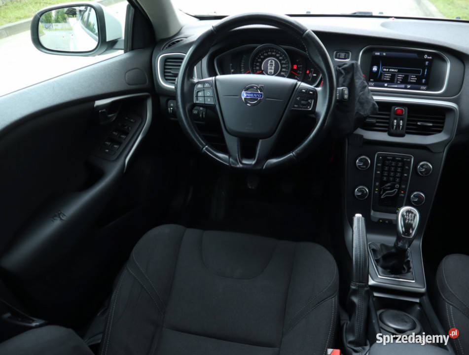 Volvo V40 16 D2