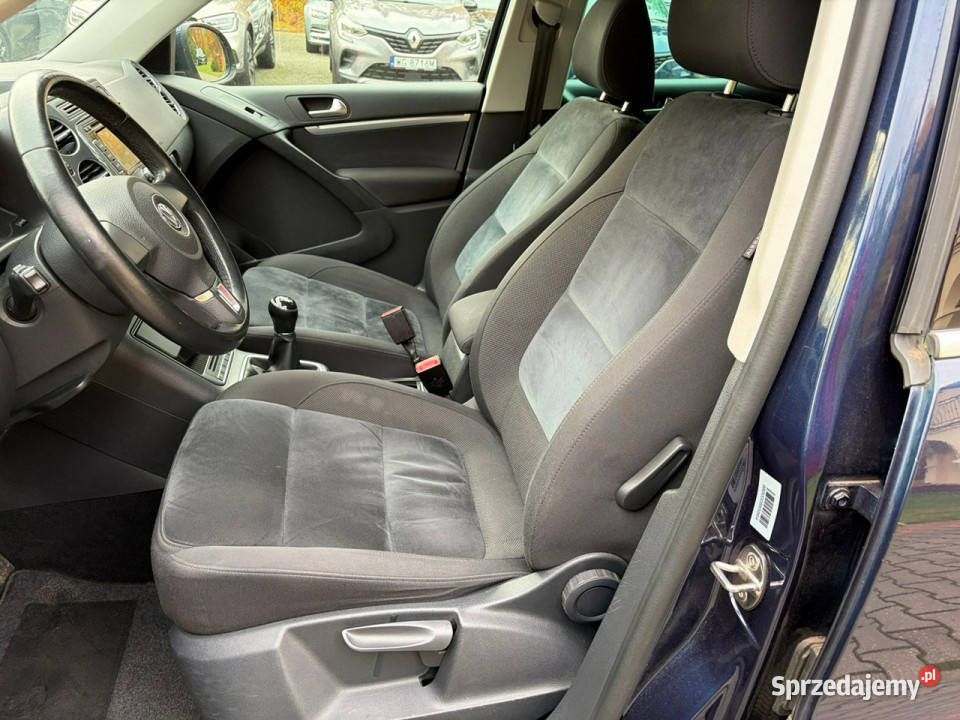 Volkswagen Tiguan 14 TSI Podgrzewane fotele Hak Samochody osobowe
