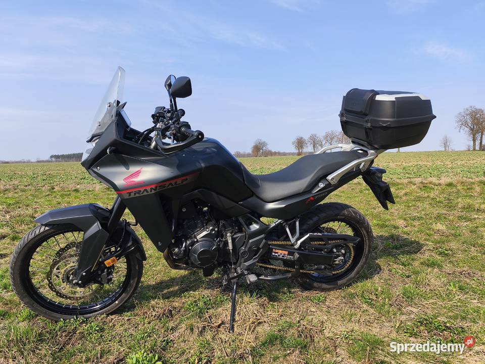 Honda XL750 Transalp Super stan dużym serwisie Rok produkcji 2023 łódzkie Konstantynów Łódzki sprzedam