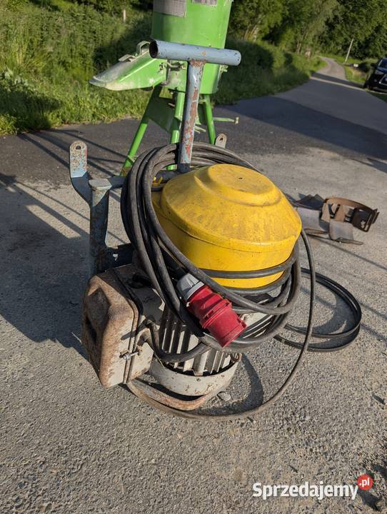śrutownik bąk z silnikiem 75 kw super stan Pozostałe podkarpackie Rymanów