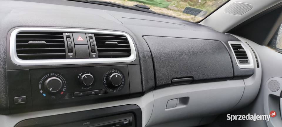 Skoda ROOMSTER 14 16v 9 przejechanych w nieuszkodzony Czapury