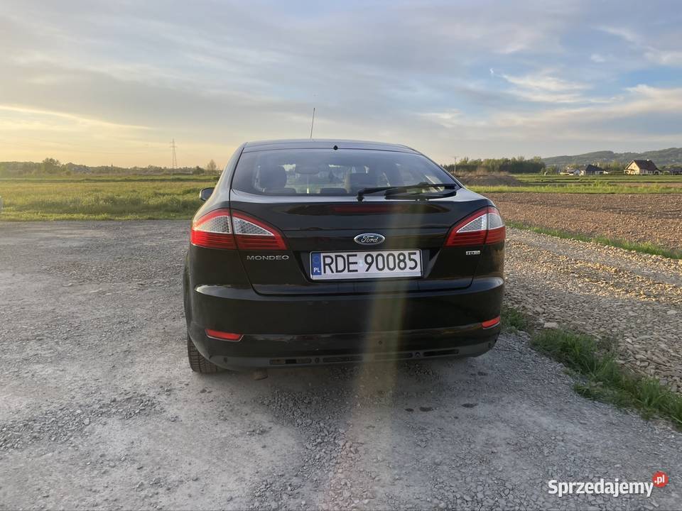 Ford Mondeo 18tdci czarny Strzegocice