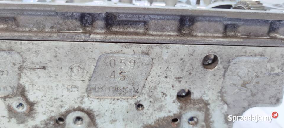 GŁOWICA KOMPLETNA AUDI A4 A5 A6 27 30 TDI 0594S osobowe Przystajń