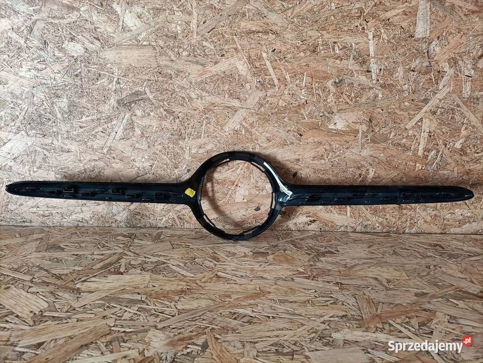 MERCEDES AKLASA W177 RAMKA ATRAPA GRILL LISTWA Pleszew sprzedam