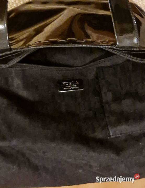 Czarna TOREBKA marki FURLA lakier połysk średnia czarny lubelskie Lublin sprzedam