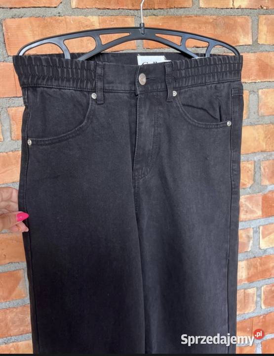 Calli jeansy czarne Hudson Mom w rozmiarze 34 Płock