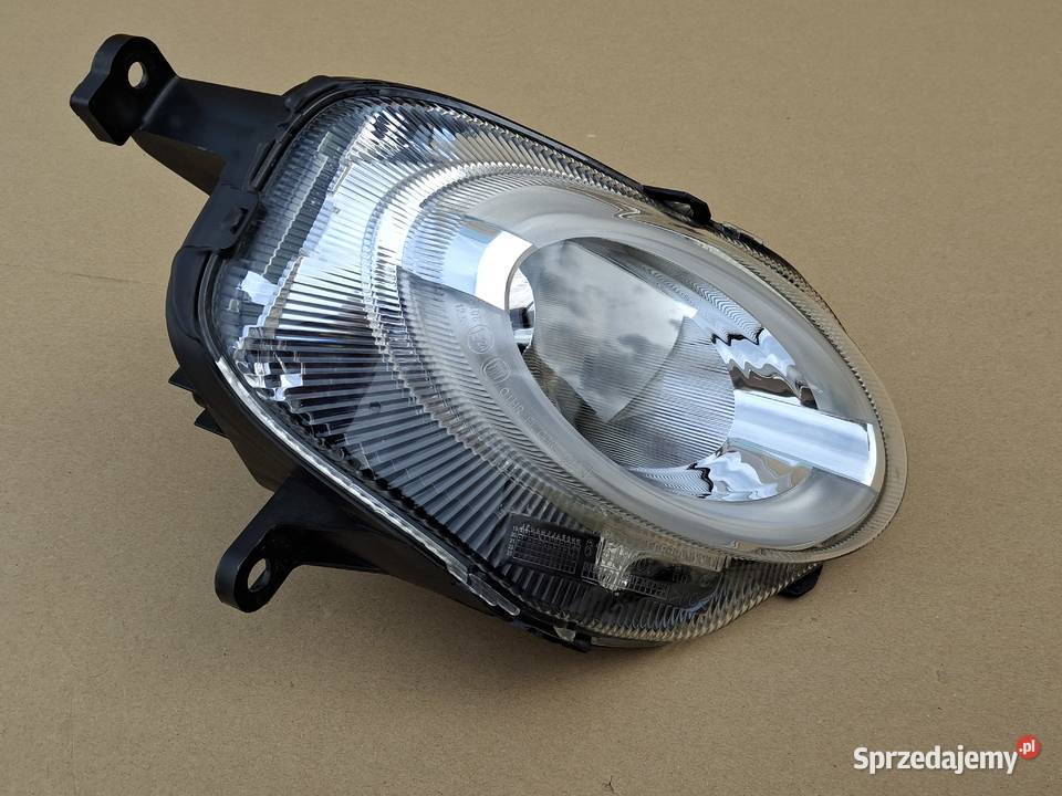 FIAT 500 LIFT HALOGEN PRAWY LAMPA PRZECIWMGIELNA Bieleń