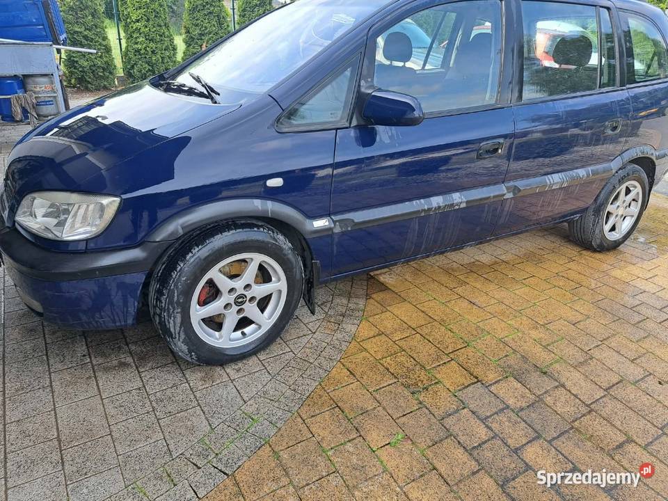 Opel Zafira 16 gaz 7 osobowyhak Rypin