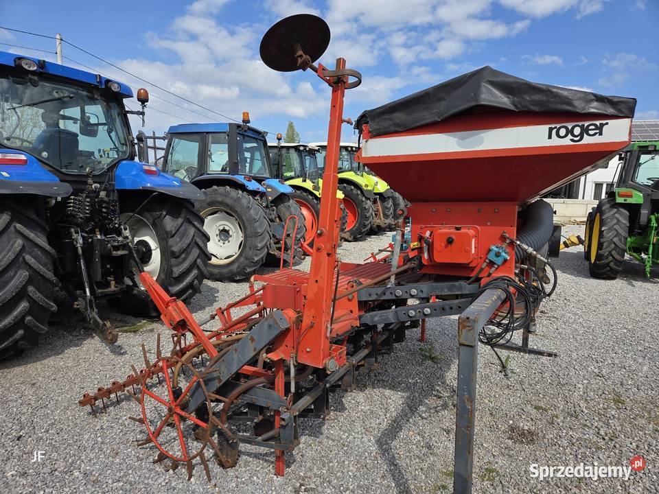 Siewnik Nabudowany ROGER 3 metry 24 redlice duży Gąsewo