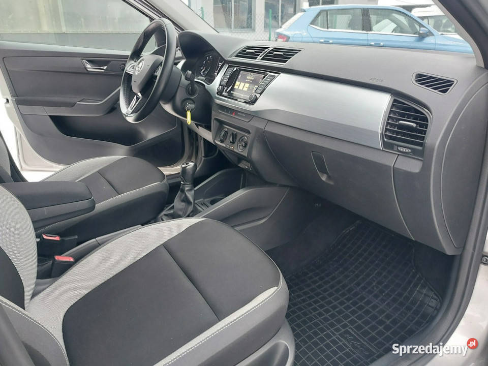 koda Fabia SALON Bezwypadkowa Pewne auto III światła do jazdy dziennej mazowieckie Warszawa