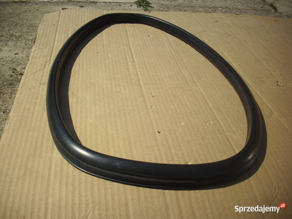 Uszczelka szybki lewej drzwi MERCEDES T1 kaczka świętokrzyskie