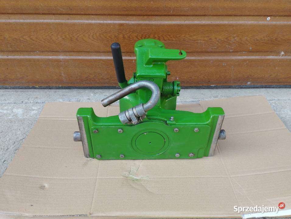 Zaczep automatyczny Sauermann John Deere seria Uchanie