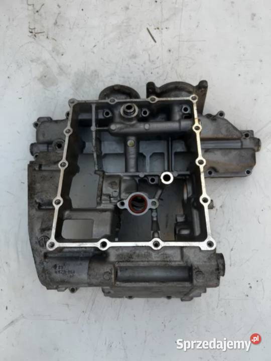 Karter blok silnika dolny Suzuki GSXS 750 Ostrów Wielkopolski