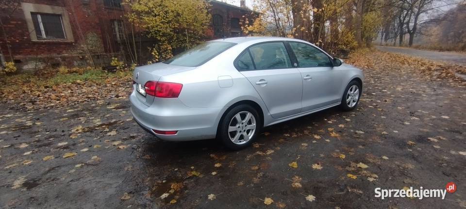 VW Jetta 12 TSI welurowa tapicerka Kłodzko