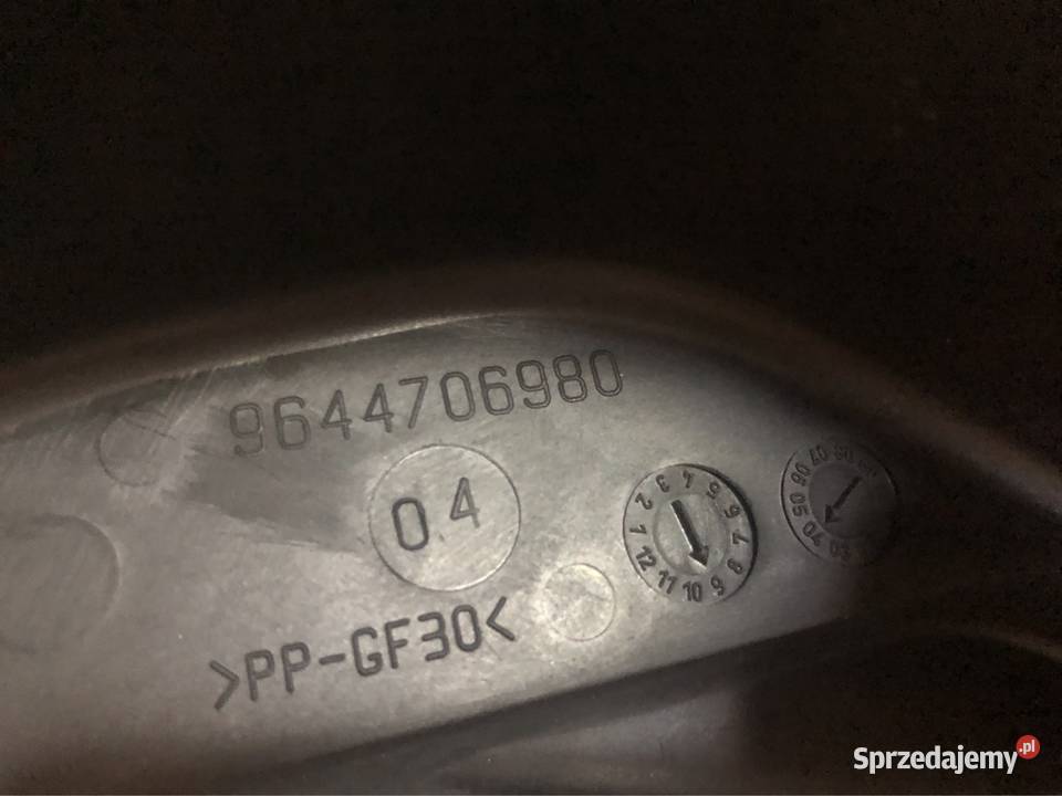 Osłona klielicha prawa Peueot 407 20 HDI Kołobrzeg