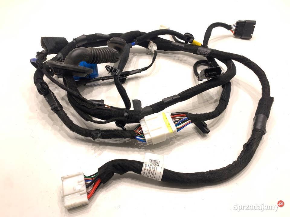 WIĄZKA KLAPY BAGAŻNIKA TYŁ KIA NIRO II SG2