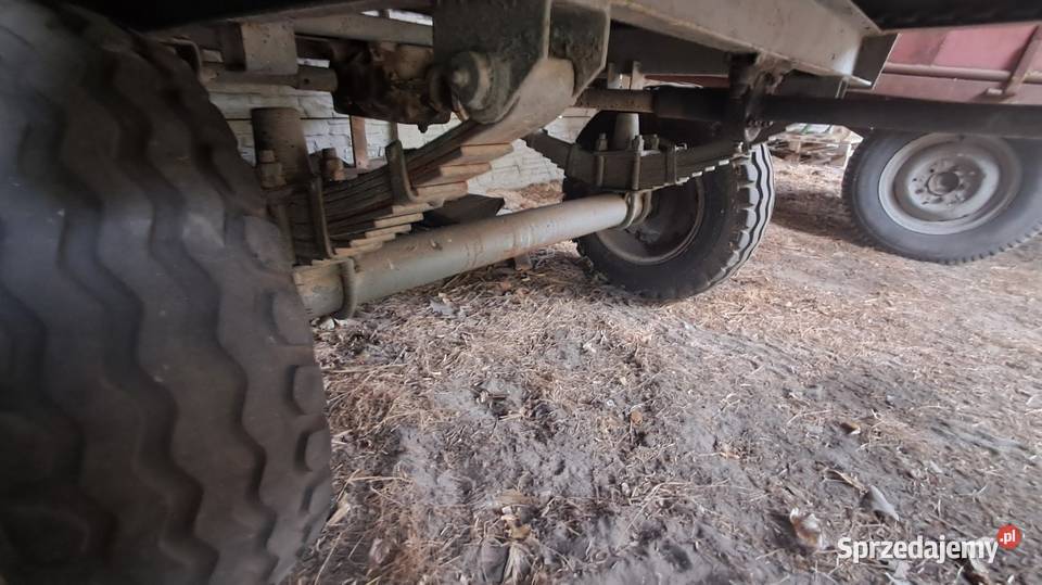 Sprzedam rozrzutnik 2osiowy Skowronno Górne