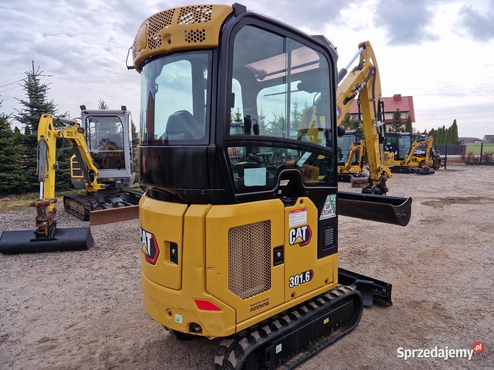 Minikoparka CAT 3016 2023r przebieg 300mtg nie lubelskie Ryżki
