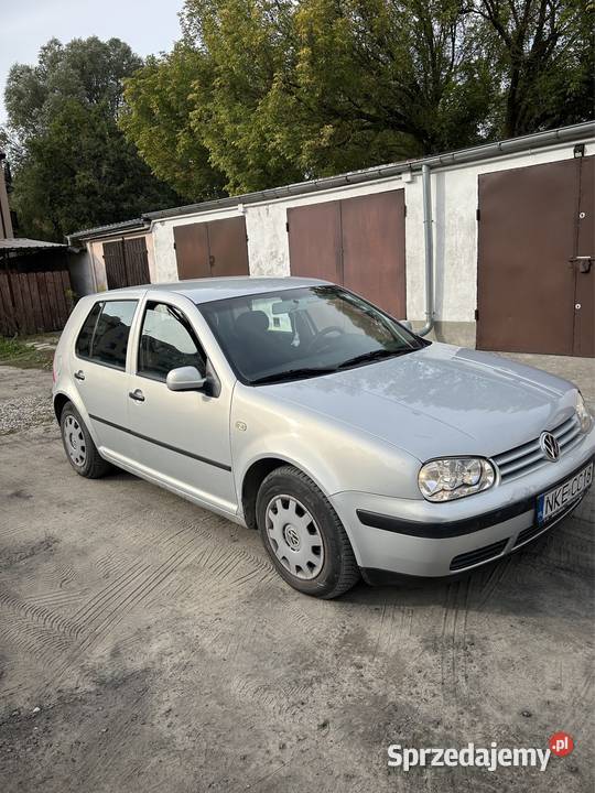 Golf 4 16 benz 5 drzwi klima manualna Kętrzyn