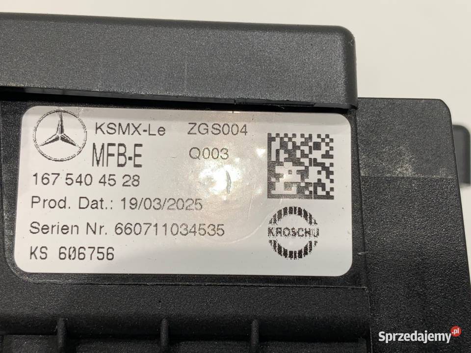 SKRZYNKA BEZPIECZNIKÓW MERCEDES GLE 1675404528