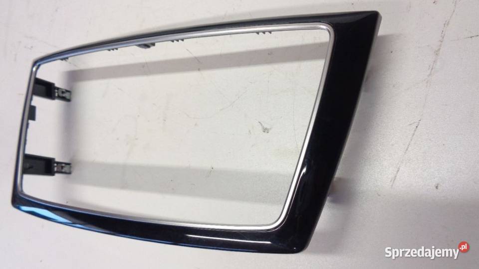 OBUDOWA OSŁONA DEKOR RAMKA WYŚWIETLACZA MERCEDES osobowe Pozostałe Rakoniewice